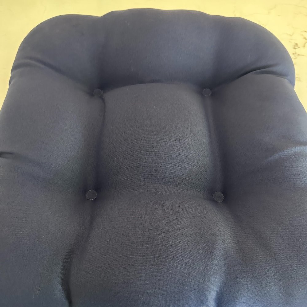 HD Designs Patriot Blue Tufted Seat Cushion